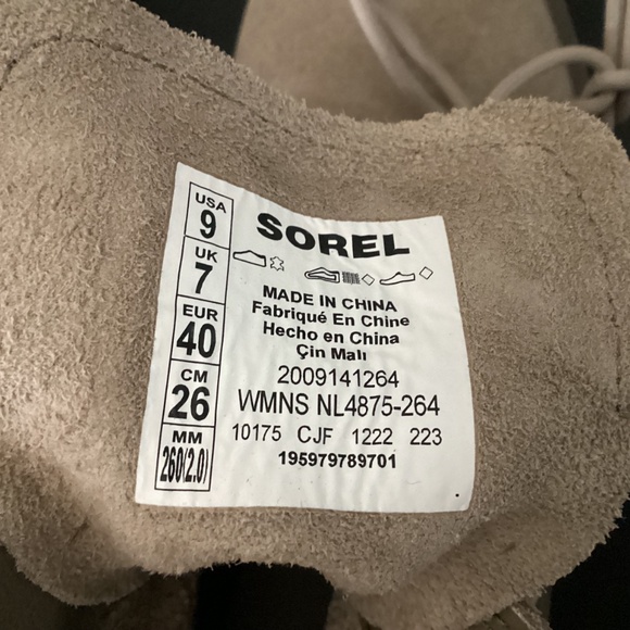 SOREL Hi-Line Waterproof Lace-Up Boot (Women) 9M - Picture 9 of 10